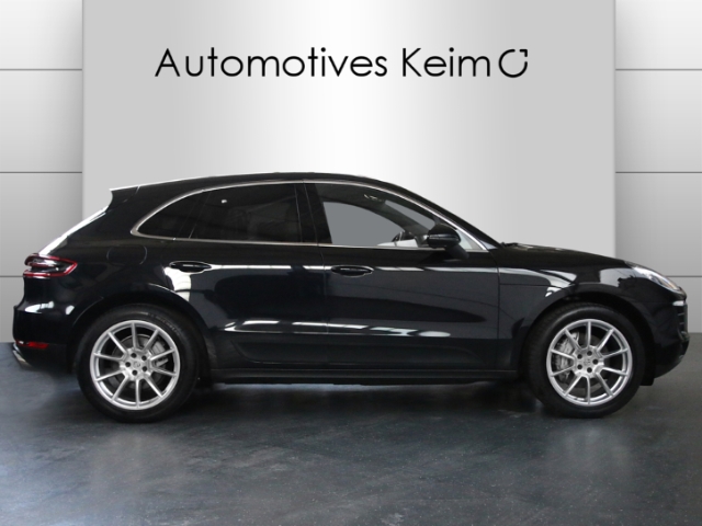 PORSCHE Macan SD