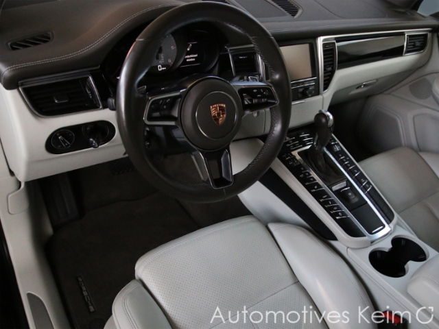 PORSCHE Macan SD